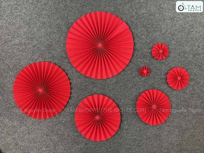 Quạt giấy nhung xịn có nếp Vàng Đỏ [Nhiều cỡ - Cao cấp] QUAT-09